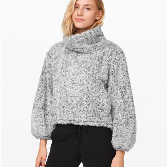 lululemon athletica Jackets & Blazers - Lululemon Warm Restore Sherpa Pullover